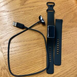 Fitbit Charge 5